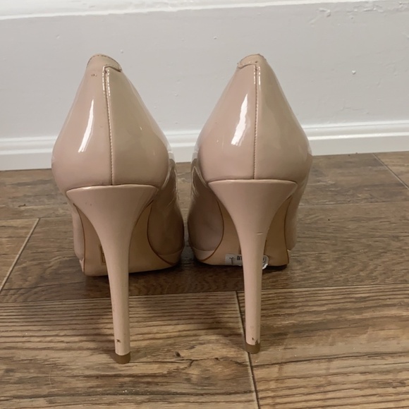 Nude heels - Picture 3 of 3